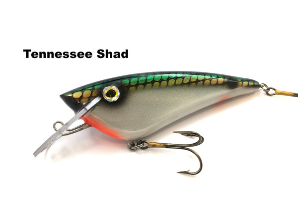 Boss Shad 7" Boss Shad Shallow (wood)