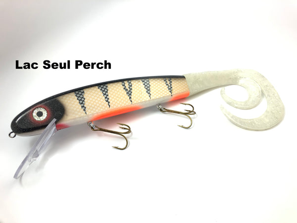 Musky Mania 20" Squirrely Jake