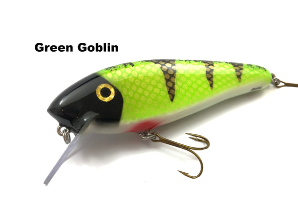 Mistress Muskie Lures 7" Mistress