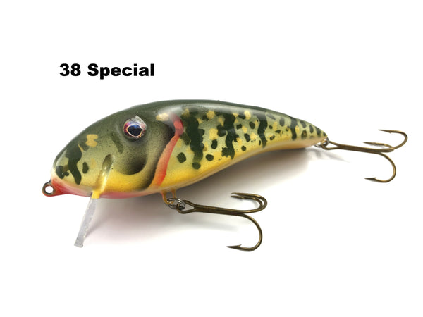 Muskie Train Wake Shad